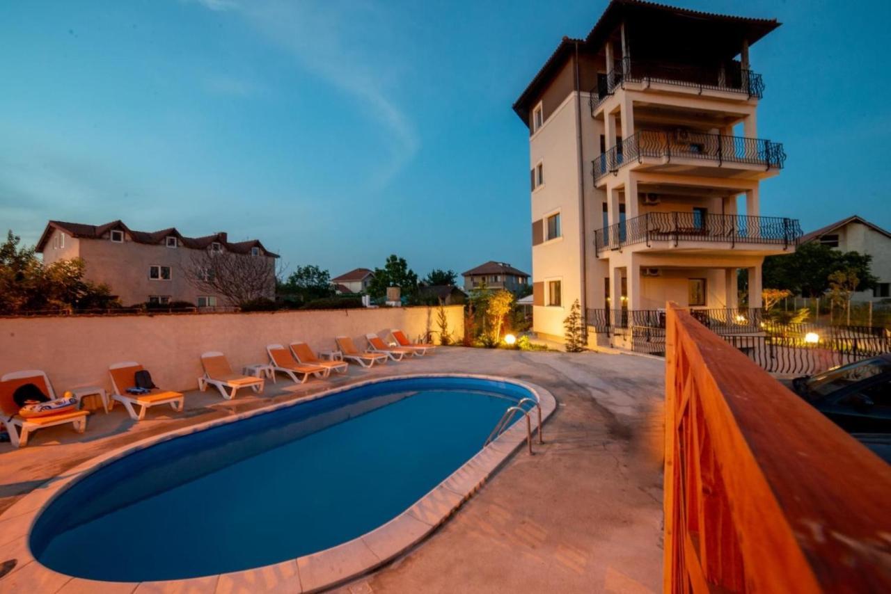 Năvodari Breeze Villa Mamaia Nord מראה חיצוני תמונה