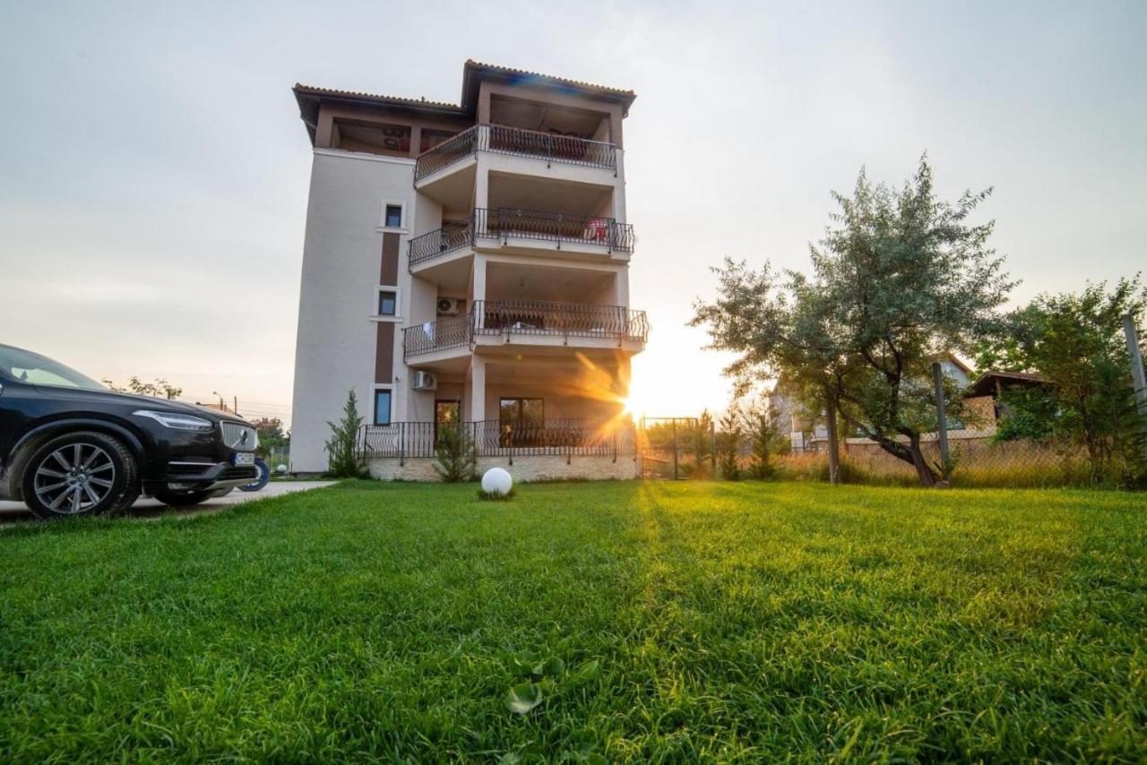 Năvodari Breeze Villa Mamaia Nord מראה חיצוני תמונה