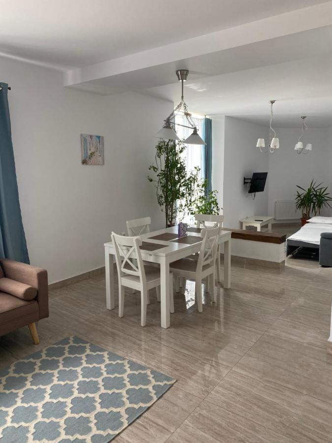 Năvodari Breeze Villa Mamaia Nord מראה חיצוני תמונה